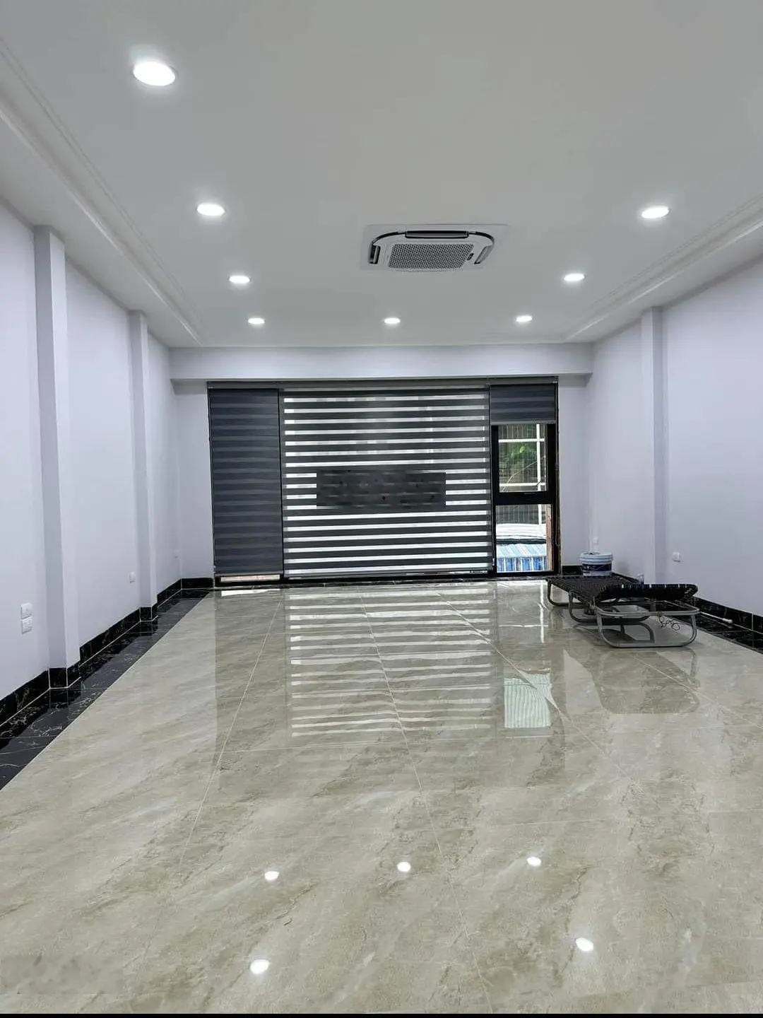 Chính chủ gửi bán nhà Nguyễn Thị Định diện tích 60m, 6tầng thang máy nhà mới koong