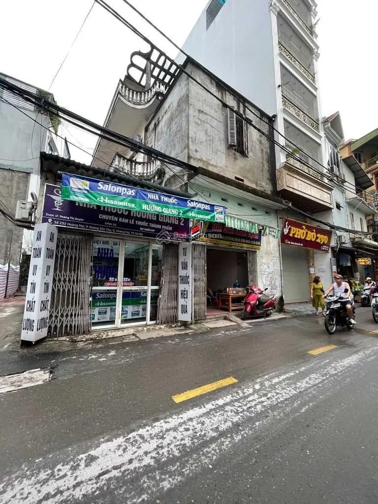 Mặt Đường Hoàng Mai,thẳng Hồ Đền Lừ