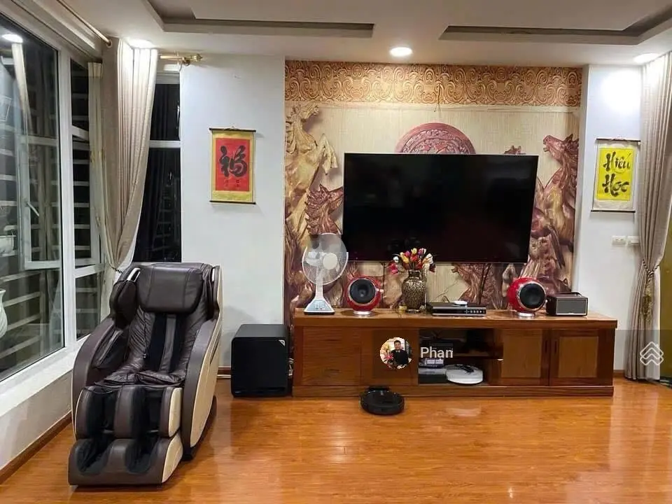 Cần tiền bán gấp nhà Phân Lô ô tô vào nhà phố Thái Hà, Đống Đa giá giật mình 69m2 - 18.2 Tỷ
