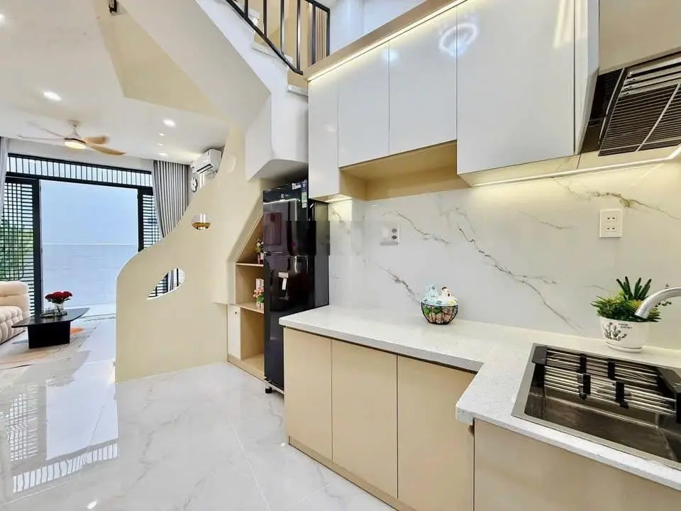 Bán nhà ở ngay đường Số 9B, Tân Phú, Quận 7, giá 2 tỷ 100 triệu