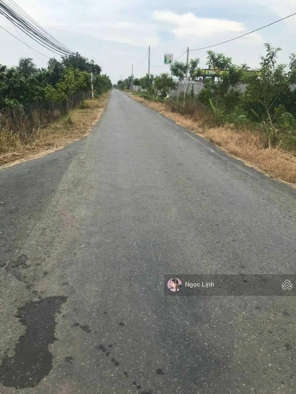 Bán gấp đất MT Huỳnh Thị Hương, gần trạm y tế thị xã Trảng Bàng, Tây Ninh. DT 120m2/1 tỷ 8. SHR