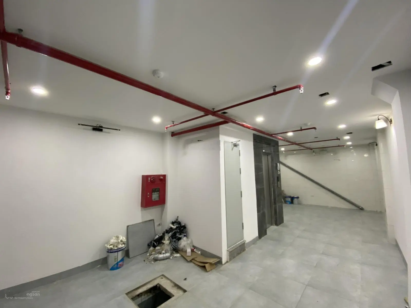 Bán toà căn hộ dịch vụ Trần Đại Nghĩa - Hai Bà Trưng. 7 tầng thang máy, giá nhỉnh 13 tỷ