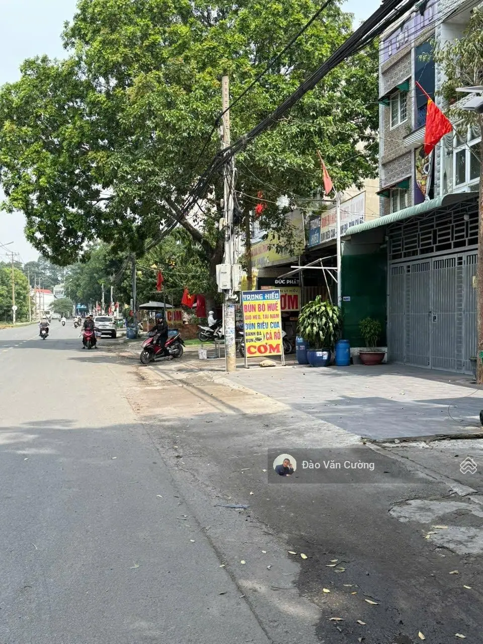 Bán nhà mặt đối diện khu công nghiệp Sóng Thần P. Dĩ An TP Dĩ An 4 lầu diện tích sàn 423m2