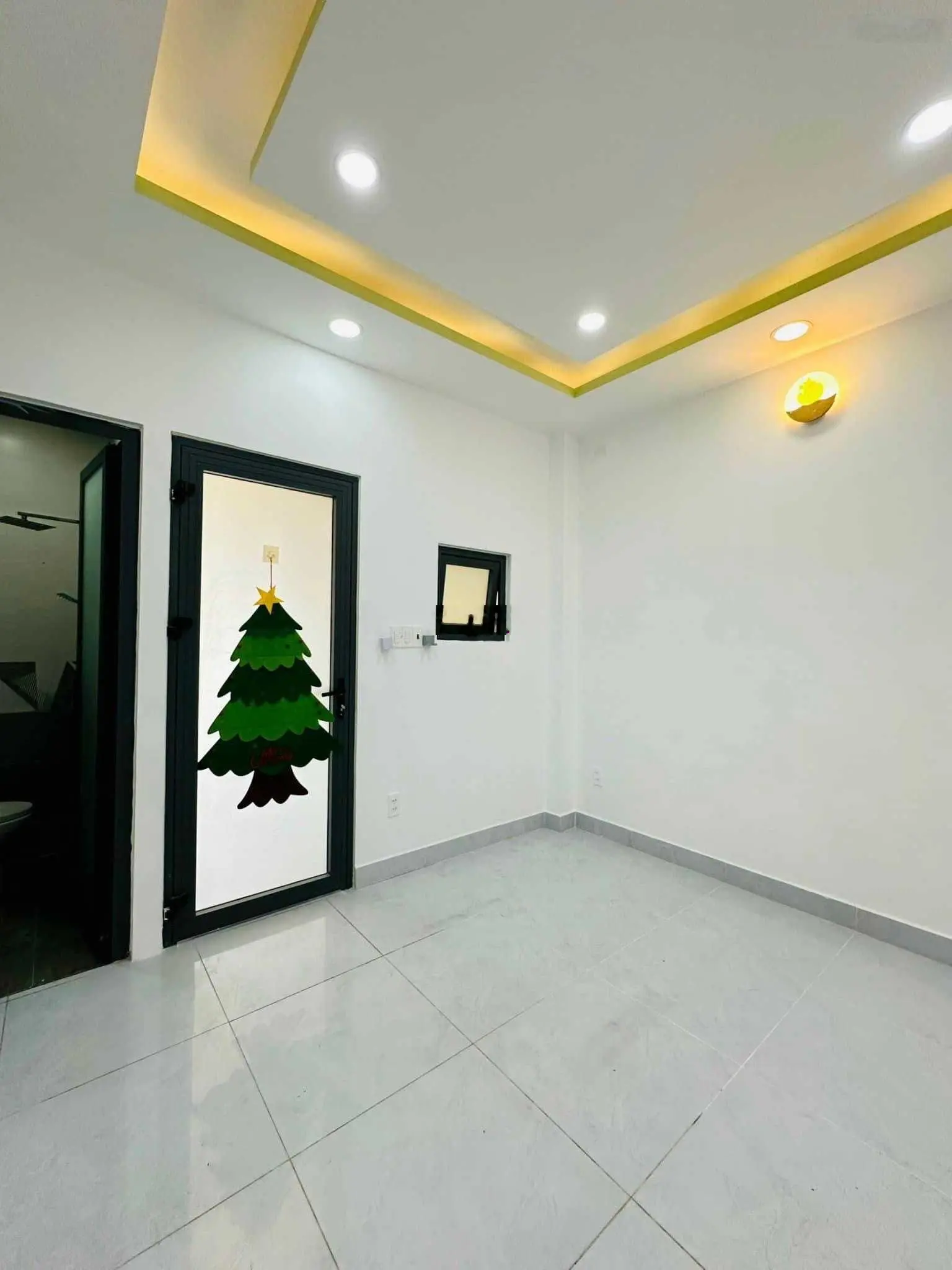 Bán Nhà Trung Tâm Quân 11 Đường Hàn Hải Nguyên, Phường 2, DT: 35,8m2.