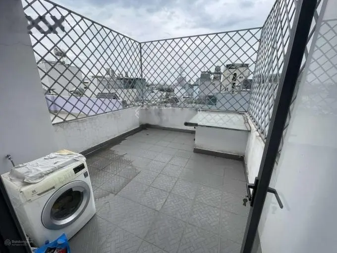 TÔI CẦN BÁN NHÀ HỒI VỐN ĐƯỜNG SỐ 6, CXBT,QUẬN 11.GIÁ: 4.070 tỷ.DT: 5.4mx15.2m. Sổ hồng chính chủ.