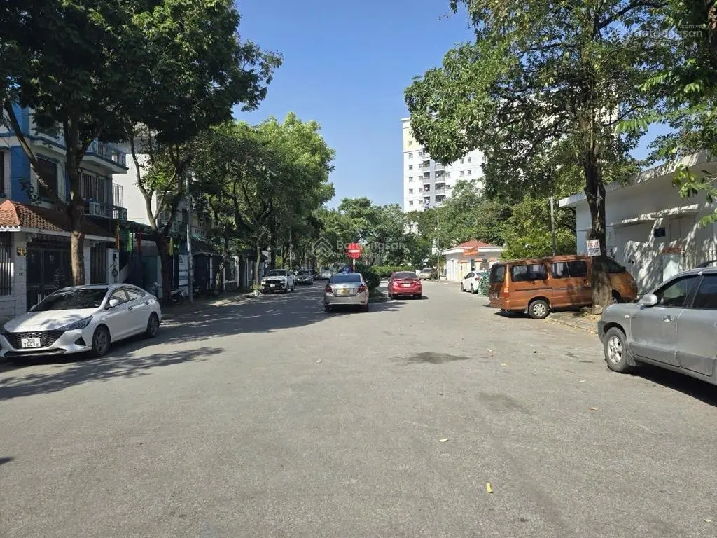 Chủ nhà nhờ bán nhà Hoàng Liệt 70m2 xây 4T MT4.5m giá 12.8tỷ ô tô tránh, hàng xóm biệt thự Linh Đàm