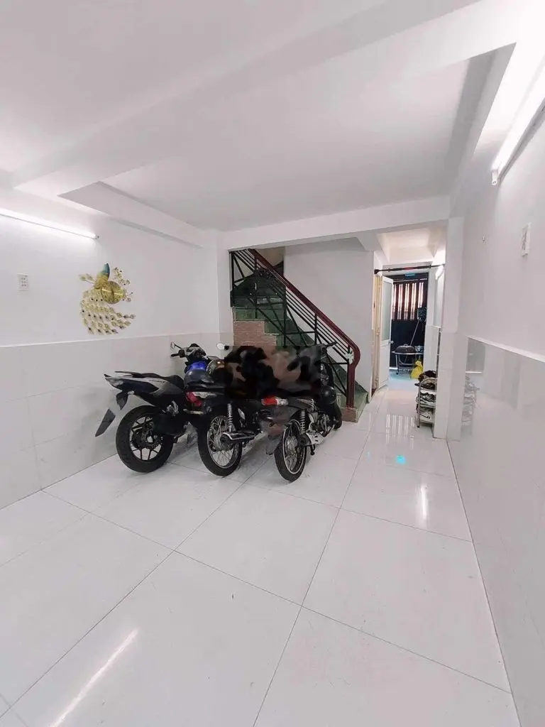 Giảm mạnh Ngô Gia Tự 36m2 GIá 5.8 tỷ Quận 10