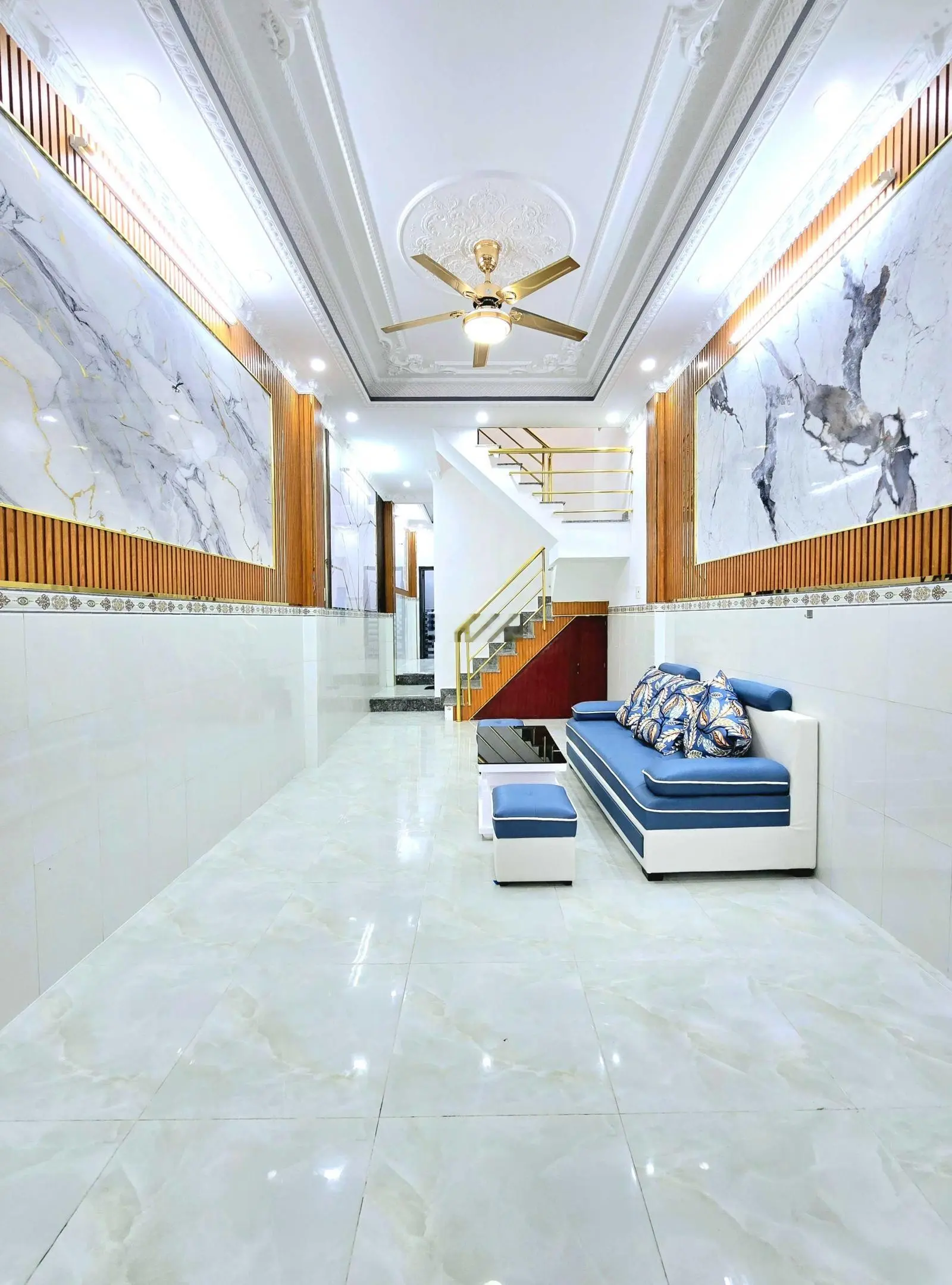 Bán nhà mới hoàn thiện, kề quận 7