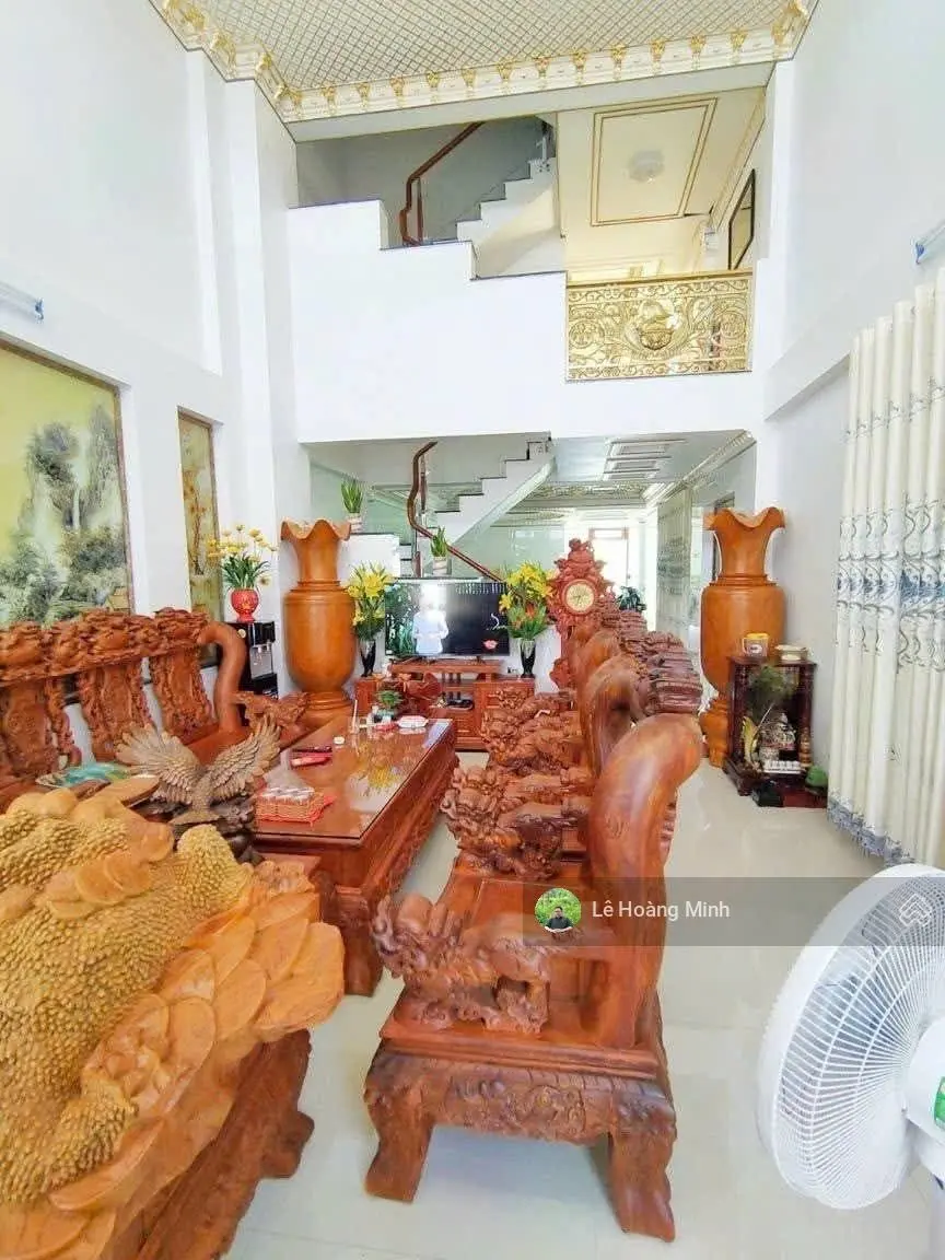 Quá rẻ. Nhà phố 3 tầng và xưởng 326m2 Mặt tiền Đường Hiệp Thành 13