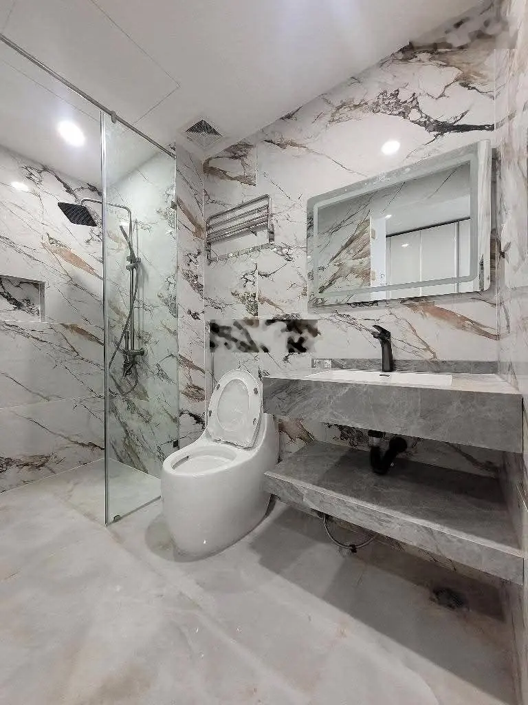 Bán nhà đẹp 6 tầng đường Cổ Linh 45m2 * 6 tầng * thang máy * Ô tô vào nhà * NHỈNH 8 TỶ