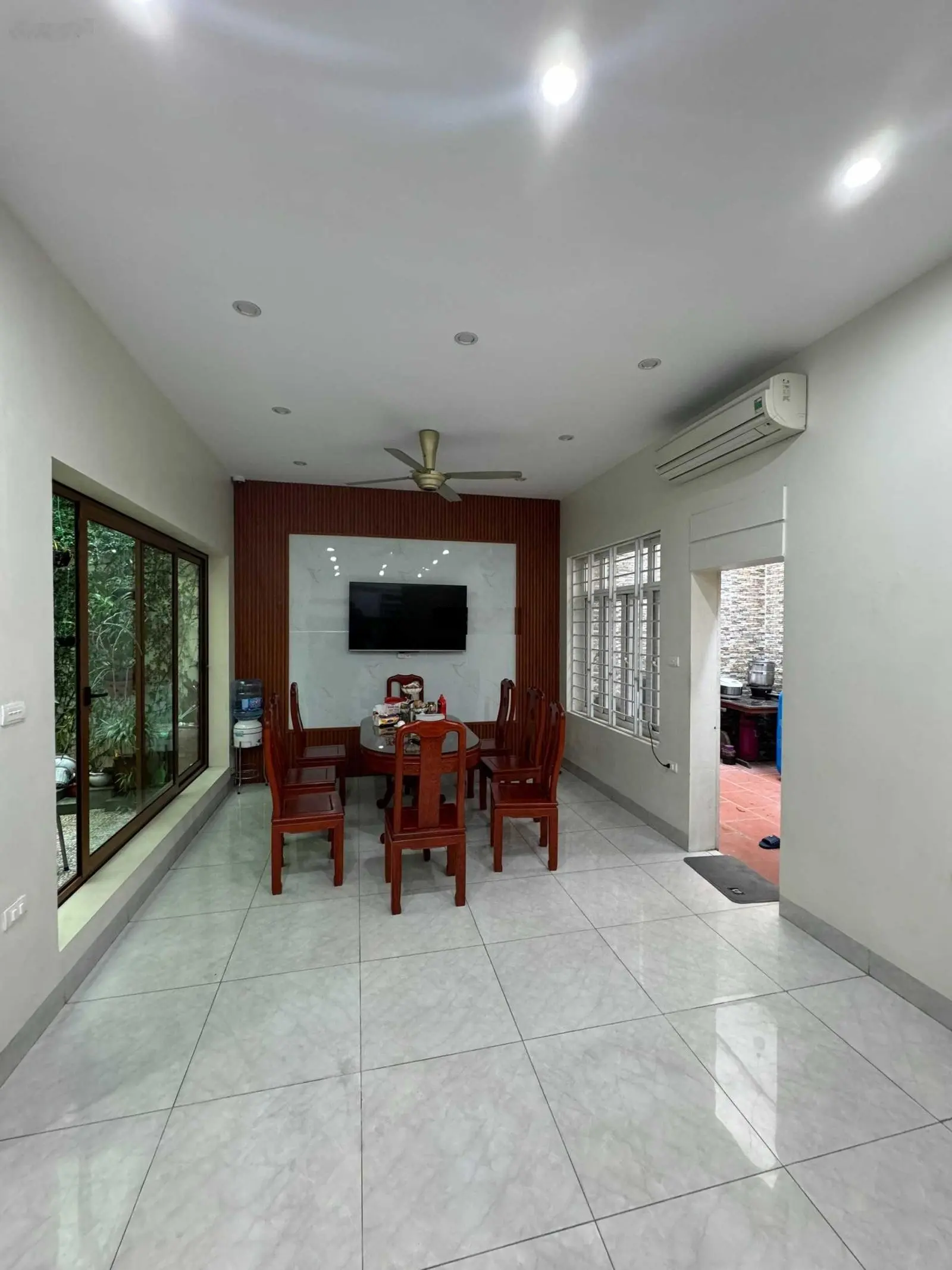 Bán nhà 3 tầng - 153m2 - MT 6m15