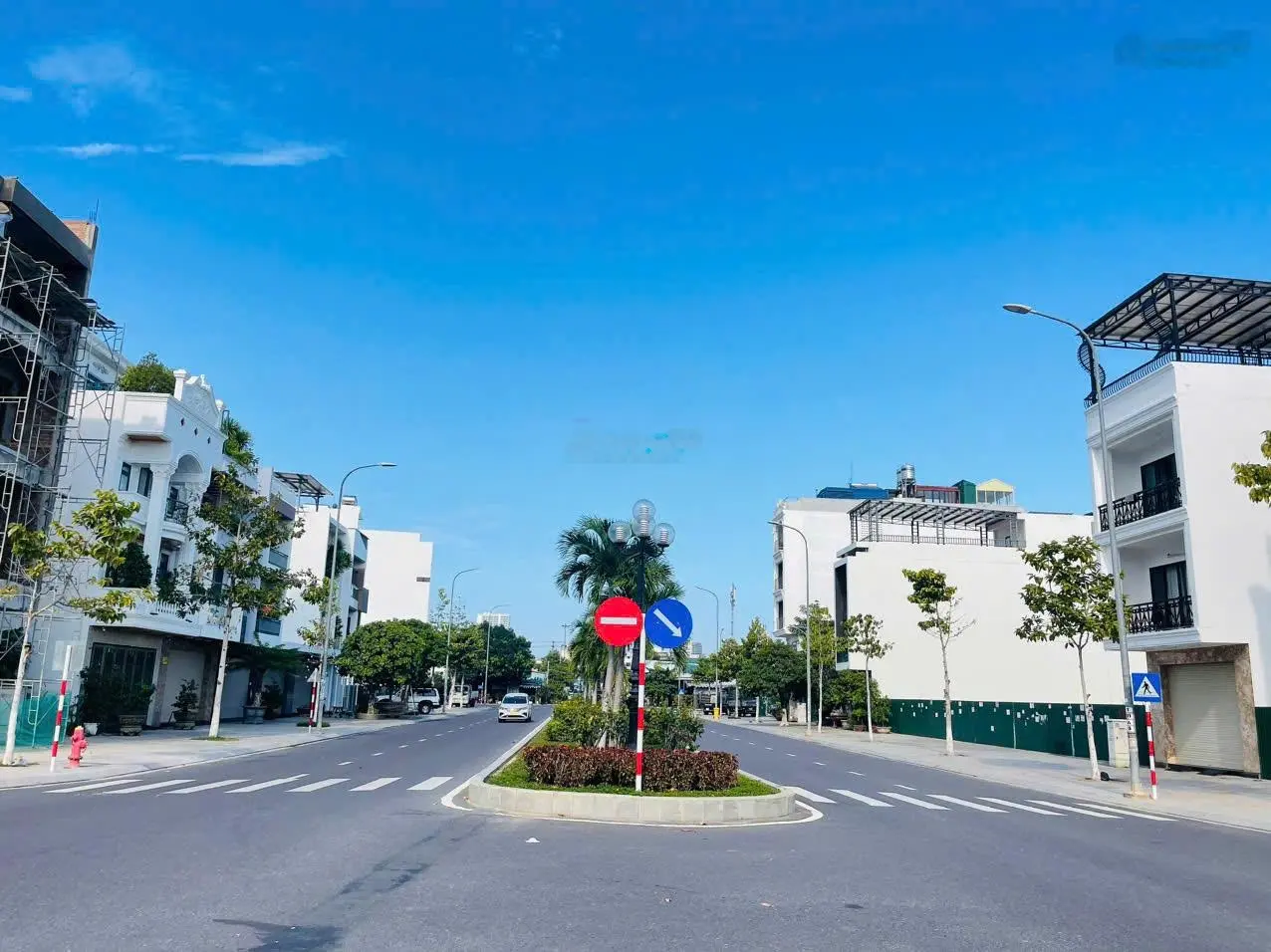 Bán nhà mặt phố đẹp tại Đường 22 (Đường B5), KĐT VCN Phước Long, Phước Hải, Nha Trang