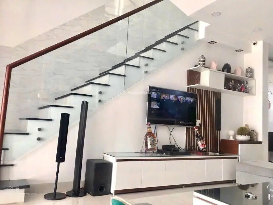 Nhà 3 Tầng, Mặt Đường Văn Tiến Dũng ( Đường A2 ) Rộng 20m. KĐT VCN Phước Hải, Tp Nha Trang