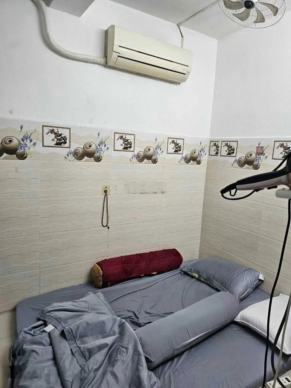 Giá chưa 3 tỷ nhà MT căn góc ở và KD Lạc Long Quân P5 Q11