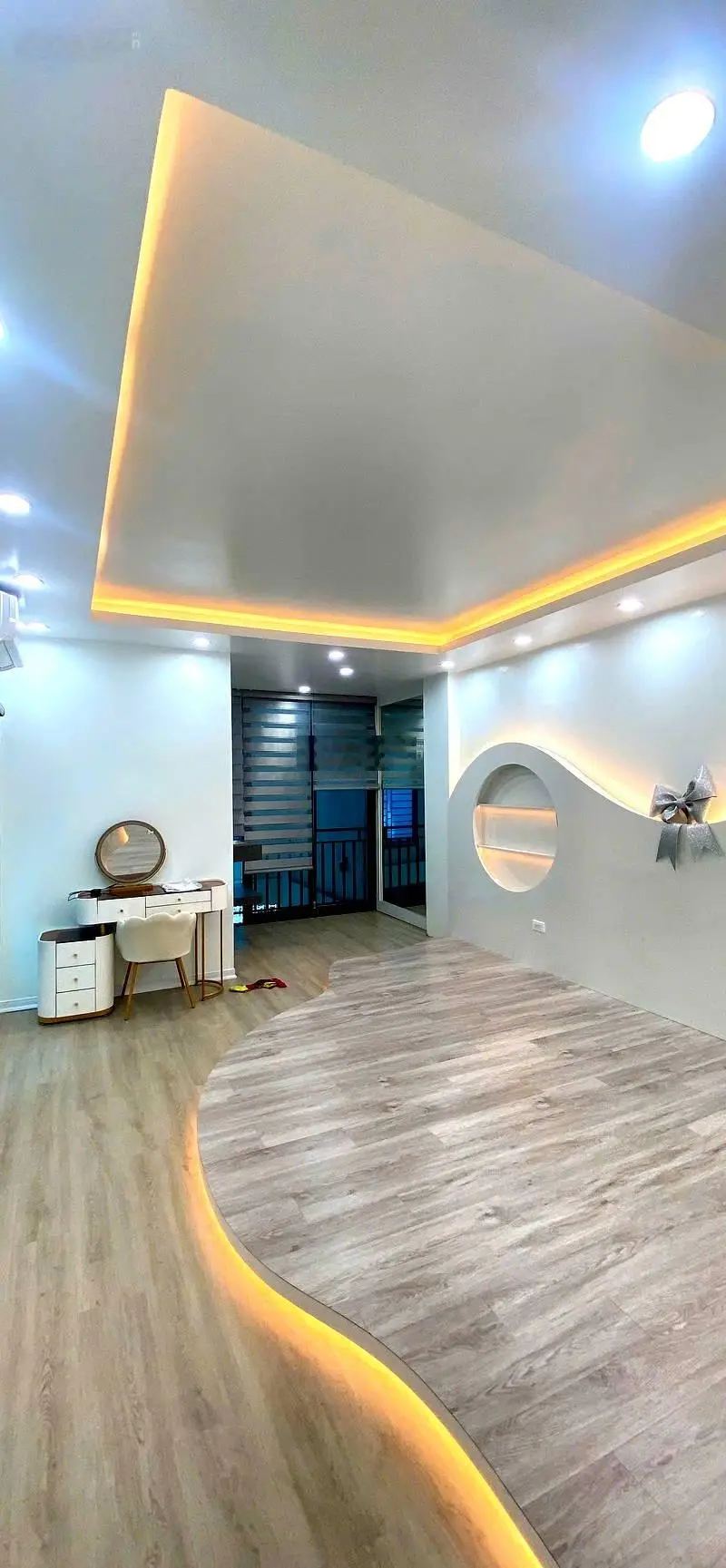 Bán gấp nhà 60m2 tại Đường Ngô Quyền, 14 tỷ, 6PN, 7T, pháp lý đầy đủ