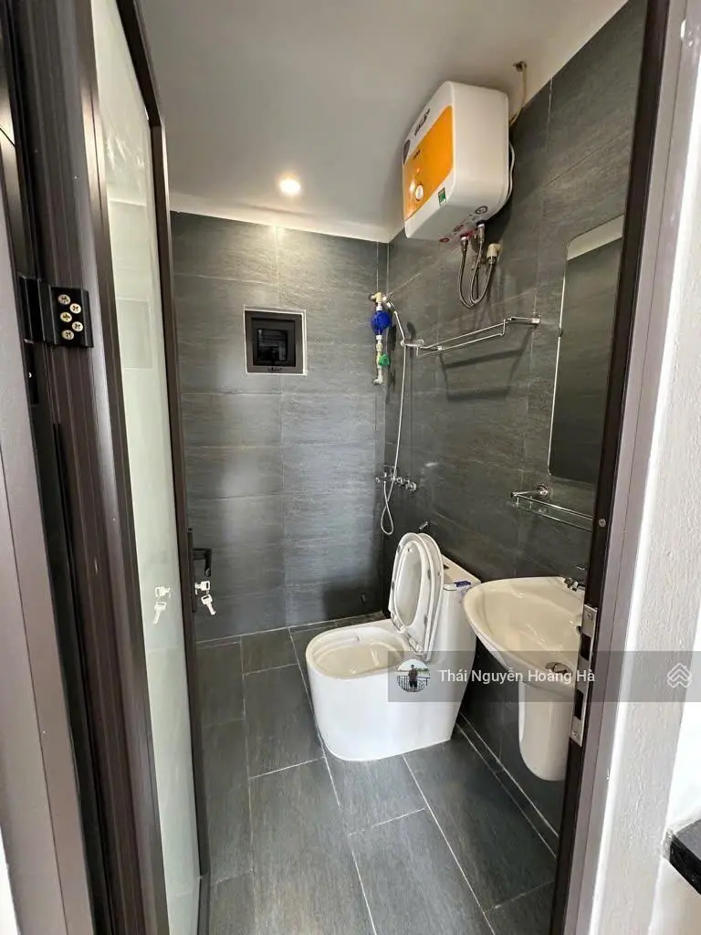 (Siêu phẩm) tòa Apartment 64m2 x 18P hồ Linh Quang - Cách hồ và bãi ô tô 30m. Dòng tiền 1,4 tỷ/năm