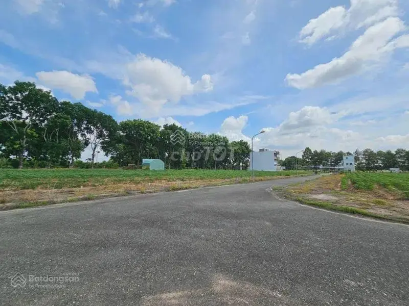 Ngân hàng thanh lý 90m2 đất thổ cư giá 900 triệu, tại xã Long Thọ, huyện Nhơn Trạch