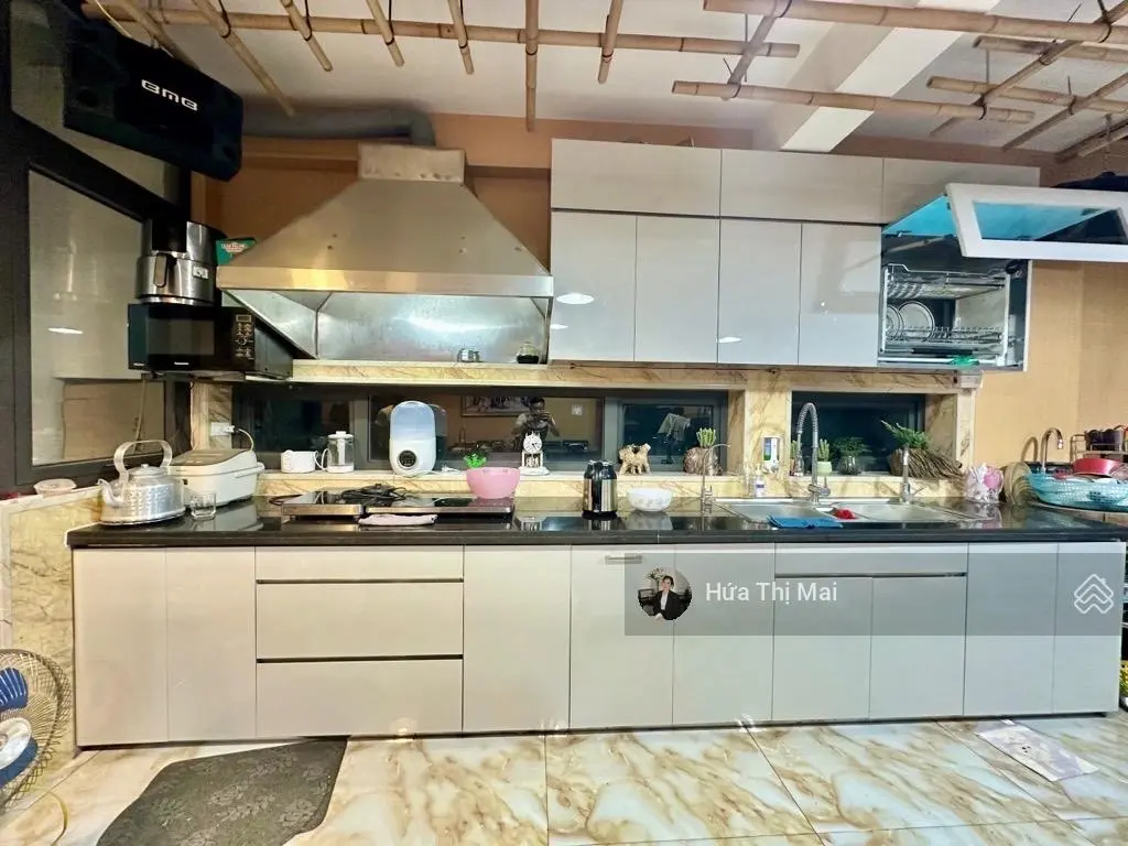 Bán nhà Hồ Linh Quang vừa quy hoạch vô cùng đẹp, 70m x 7tầng - mt 5.6m, chào 26.5tỷ. Ở và cho thuê