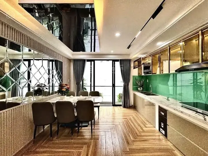 Bán gấp nhà Nguyễn Văn Tăng , Long Bình , Quận 9. DT 65m2 giá bán 3 tỷ .Sổ riêng