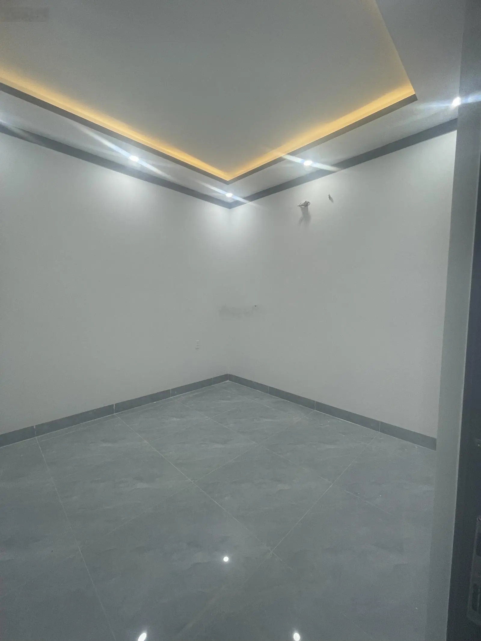 Bán gấp NR 2 tầng tại Phạm Ngũ Lão, Dĩ An, Bình Dương, 4,45 tỷ, 92,5m2