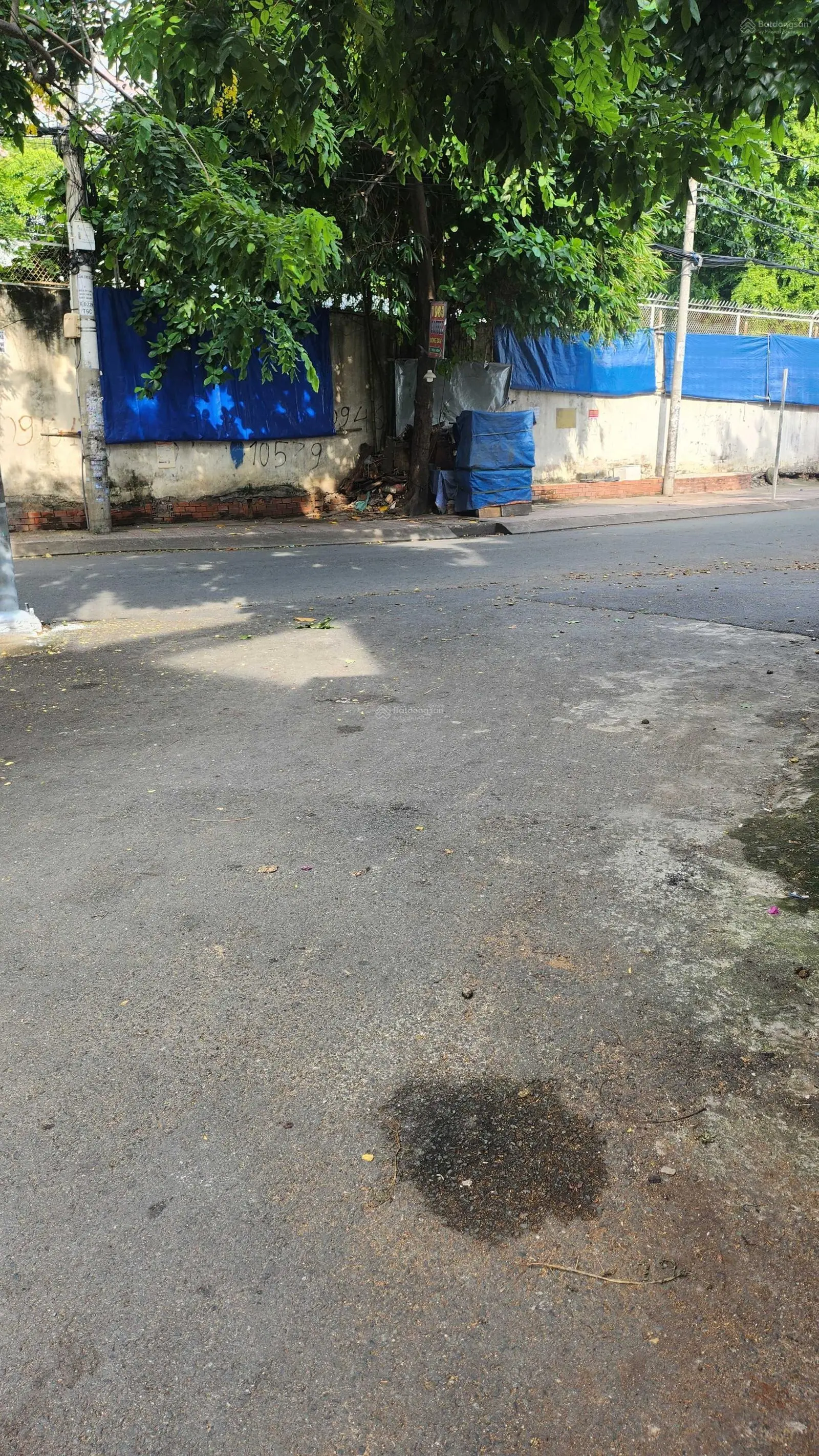 Bán nhà 2 lầu 3PN MT đường 22, sát CĐ Công Thương. Giá 6.5 tỷ, 68m2. LH: 0974 287 ***em Yến)