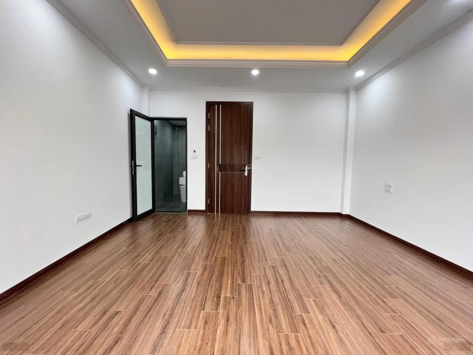 6 tầng thang máy nhà đẹp long lanh nội thất sang xịn 38 m2 - 6 tầng chỉ 8.9 tỷ