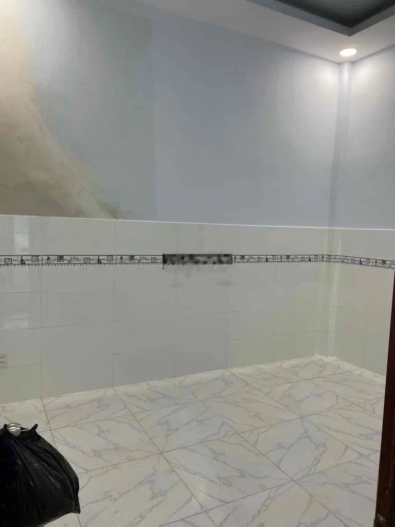 Gấp Chủ Kẹt Tiền Mùa EURO bán nhà Đặng Văn Ngữ,Q.PN 60m2 3tỷ565 SHR
