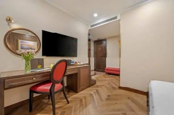 Siêu phẩm tòa căn hộ cao cấp phố Hàn Nguyễn Xuân Khoát full nội thất doanh thu 85tr/tháng