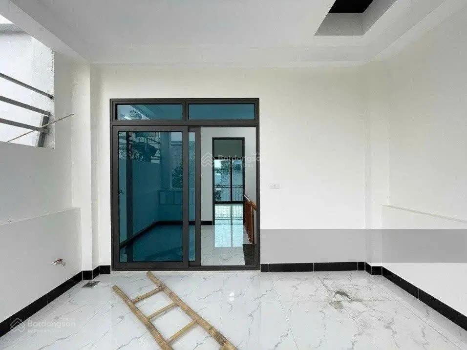 Bán nhà Di Trạch 38m2 4 tầng ô tô đỗ cửa. Lô góc 2 mặt thoáng 5,3 tỷ