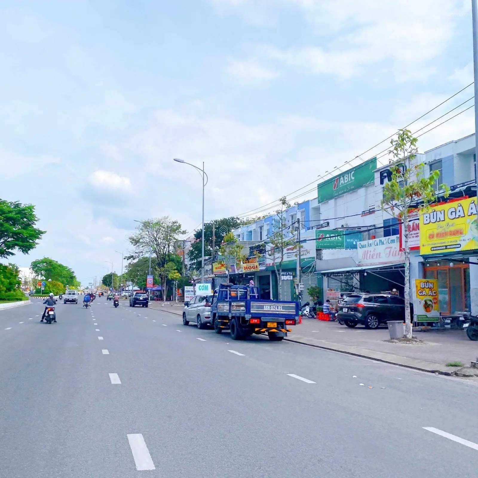 Bán Căn Góc 220m2 Đường Phan Thị Ràng, Vị trí đẹp cho việc Kinh Doanh Tốt, An Hoà, Rạch Giá