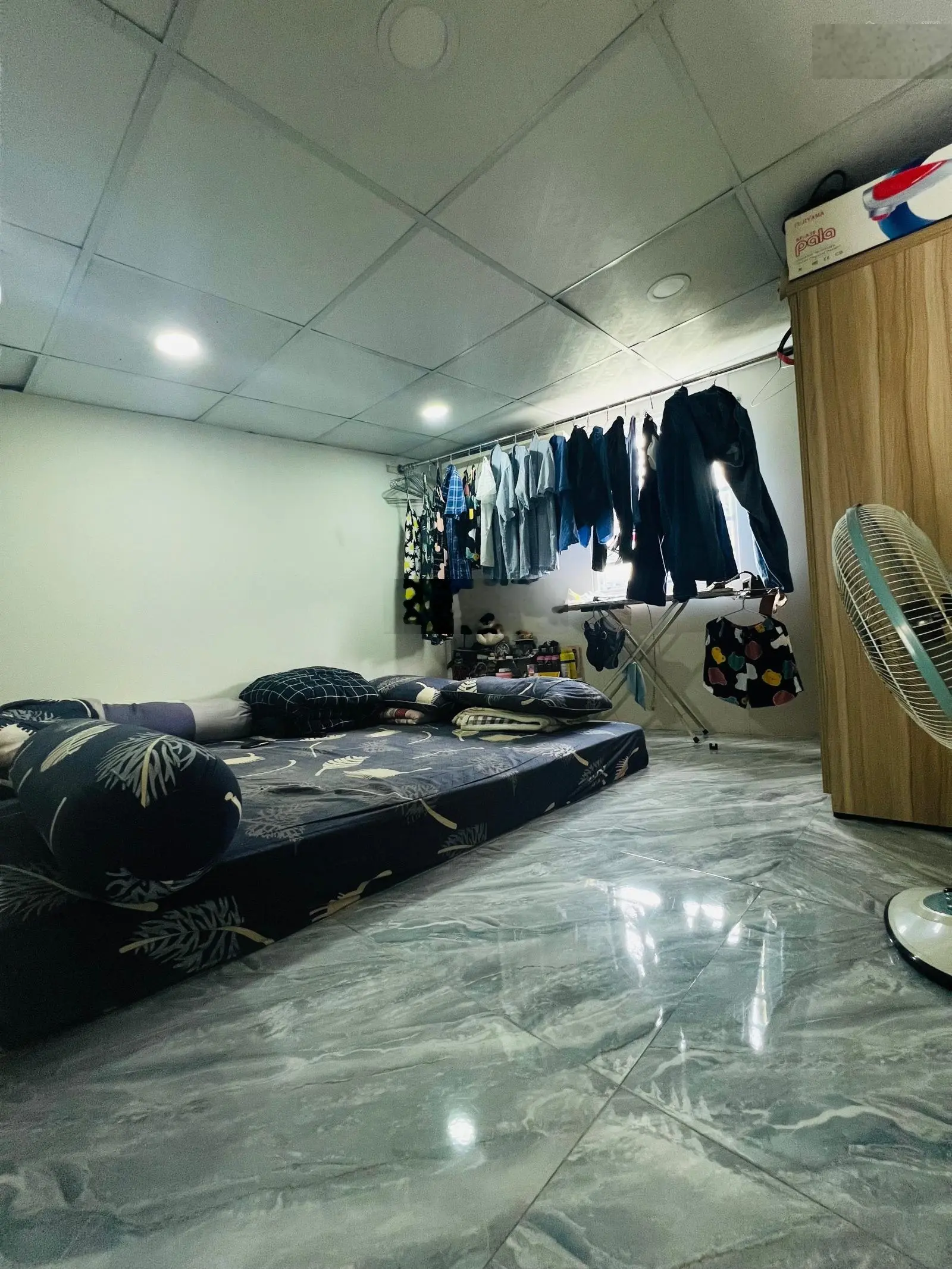 Bán nhà mặt đường kinh doanh, Quận 7, đường 20m sầm uất DT 3,3 x 16m nhà 1PN 1 tỷ 620triệu