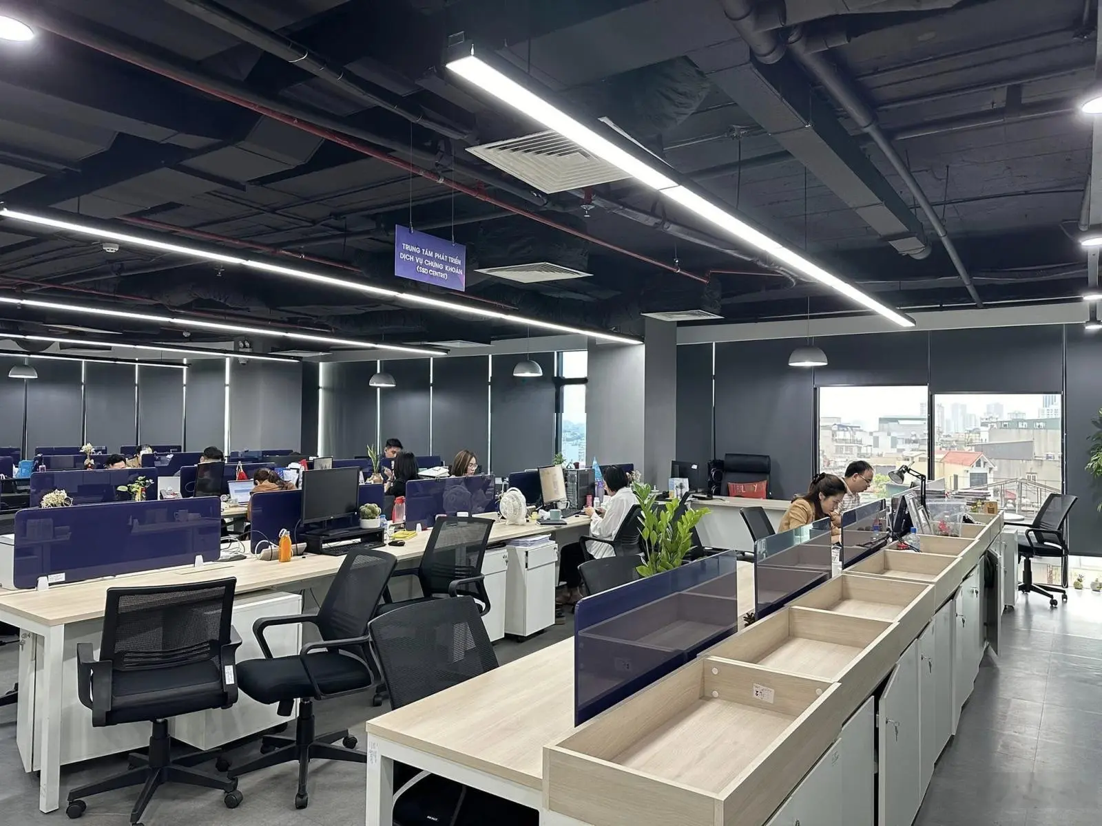 Bán nhà mặt phố Đại Cồ Việt, Hai Bà Trưng, diện tích 525m2, giá chưa đến 500 tỷ, liên hệ 0985 590 ***