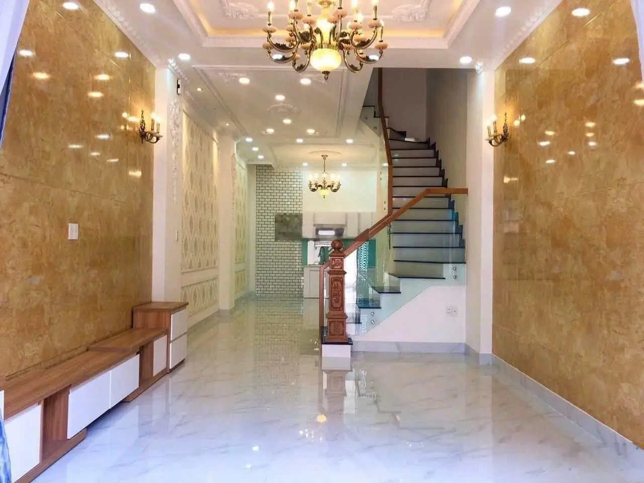 Bán Nhà Hẻm Xe Hơi - Khu Phân Lô Gần Phạm Văn Đồng Giao - Kha Vạn Cân - 3 Tầng Hoàn Công - Dt 52M2.