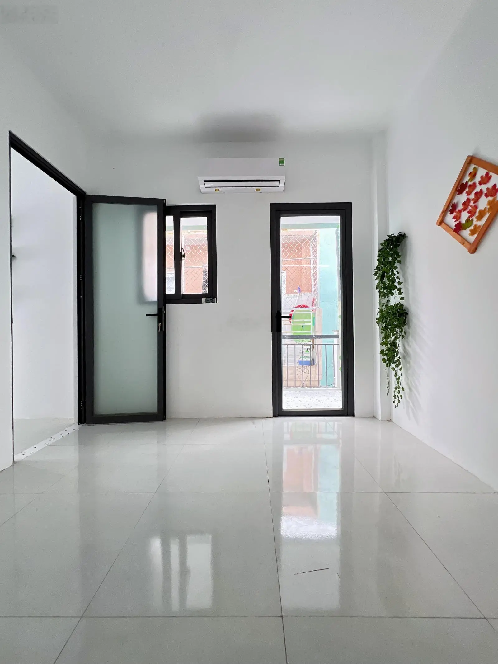 Bán Nhà Q7 shr hỗ trợ ngân hàng 6,5m x 7,5m njaf 2 tầng 2pn , 2wc nt như hình 4,2 tỷ kế phú mỹ hung