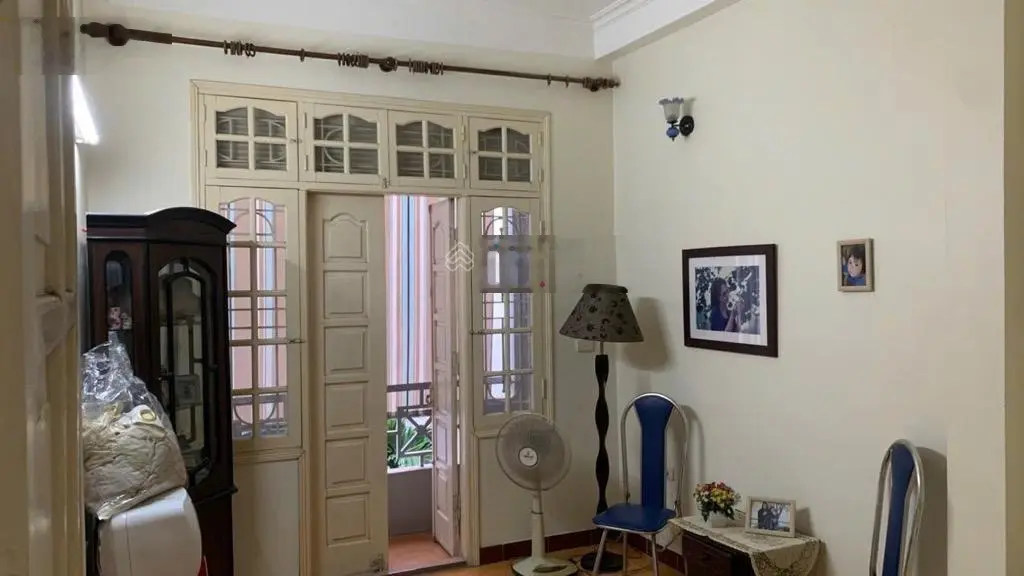 Bán nhà khu phân lô phố Hoàng Đạo Thành 3 Tầng - 60m2- 9 Tỷ 800