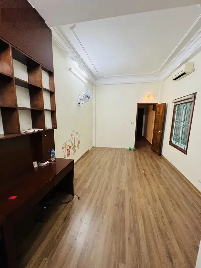 Bán nhà Láng Thượng - DT 44m2 - 4tầng - MT4m - 11.5 tỷ