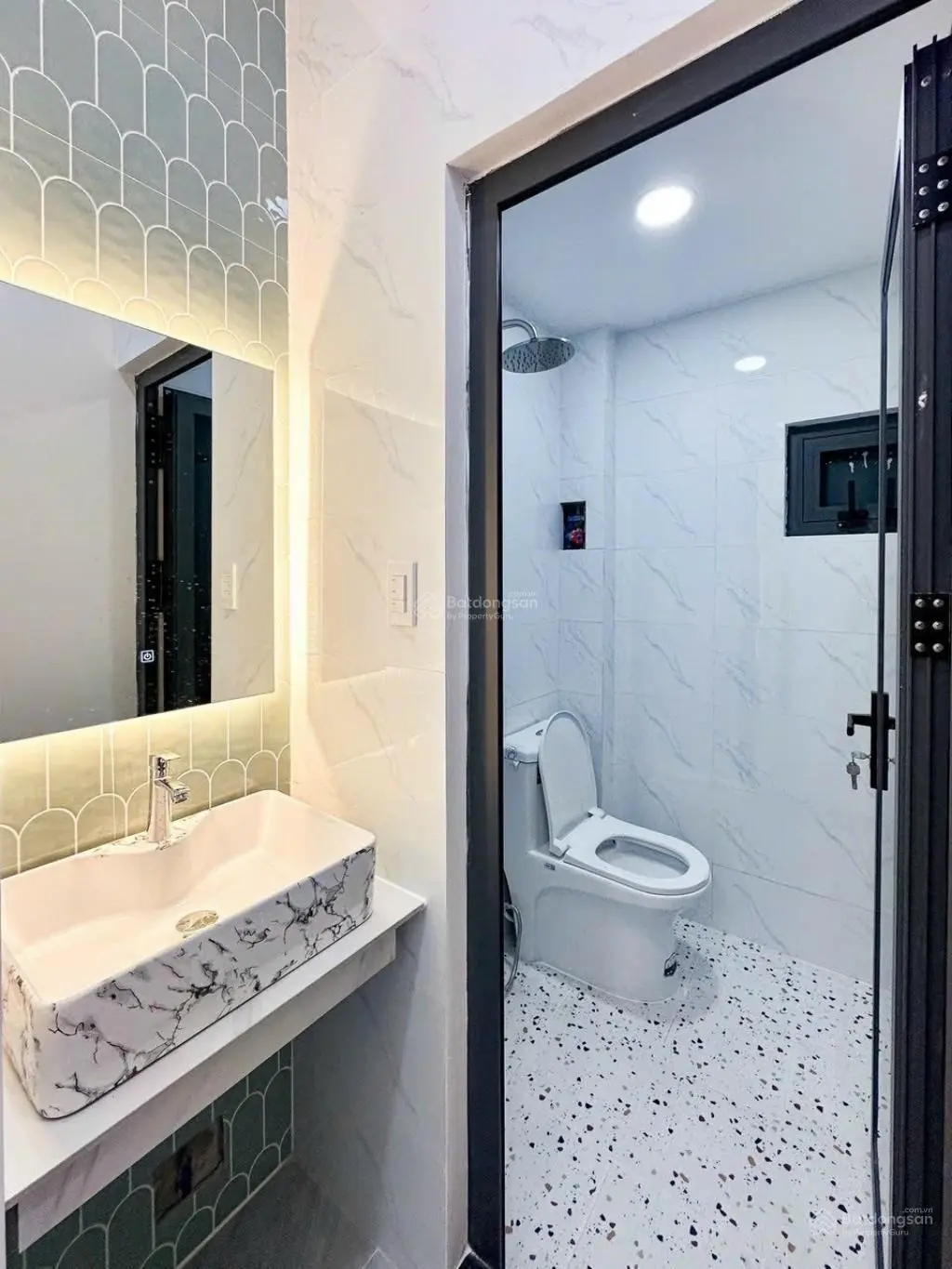 Nhà mới 29m2 giáp Quận 1 - full nội thất - 2 phòng ngủ - chỉ 3,99 tỷ