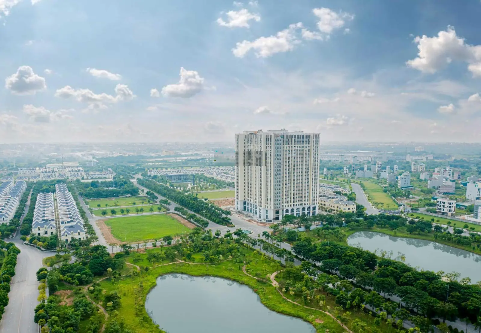 Sở hữu căn hộ DT 67m2, giá chỉ từ 1,2 tỷ, view hồ siêu đẹp, có nhà ở ngay