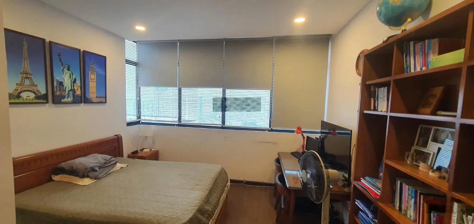 Bán gấp căn hộ diện tích 164m2 thiết kế 3n+1, tầng trung, căn góc, 2 mặt thoáng tại dolphin plaza.