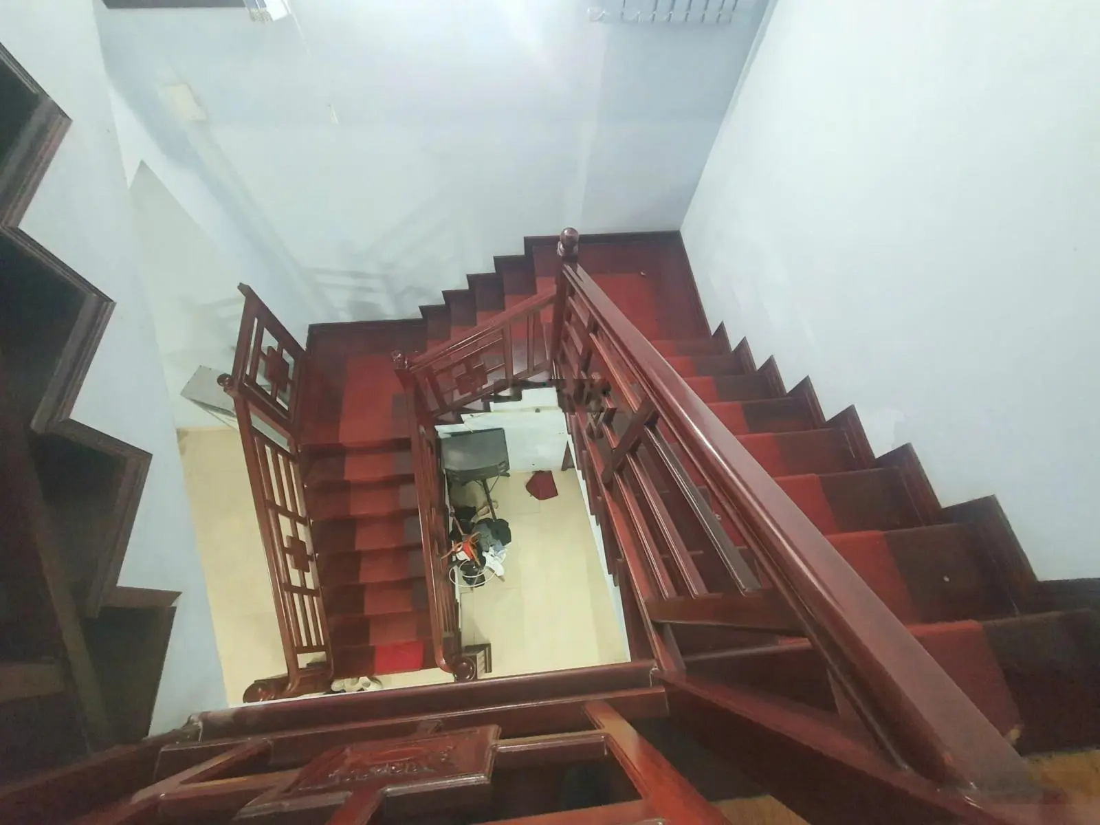 Em cần bán 1 số căn biệt thự vip khu việt trang làn 2 Lê Thái Tổ. Hiện chỉ còn 02 căn duy nhất