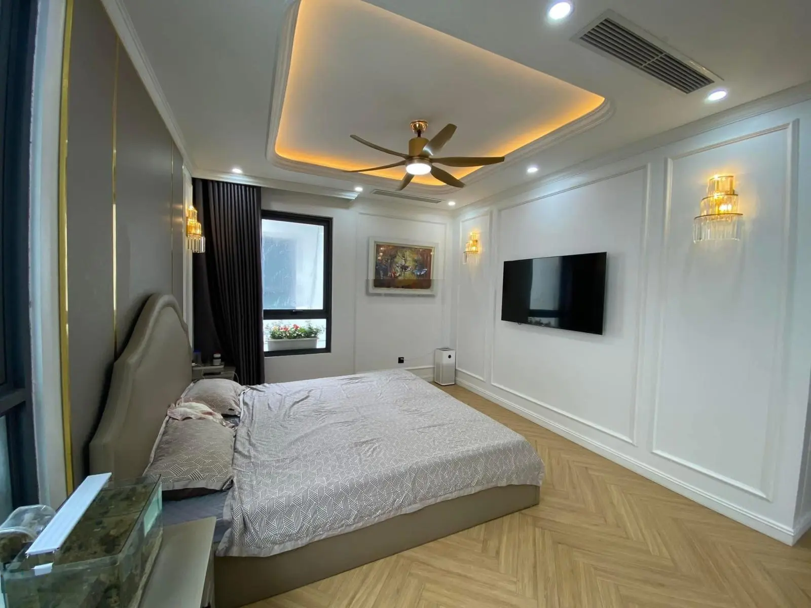 Nhỉnh 19 tỷ! nhà 80m2 - 4 tầng- phân lô ô tô tránh - biệt thự mini - sát phố - giáp ngoại giao đoàn