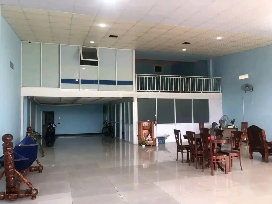 Ngộp - cần bán nhà đất mtkd Lê Đại Hành - trung tâm Phan Thiết - nhà cấp 3