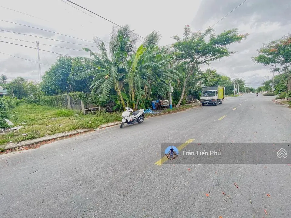 Bán đất đường Nguyễn Huệ,phường 9,TP Sóc Trăng,120m/600tr,sổ sẵn, Thổ Cư 100%. LH: 093402125