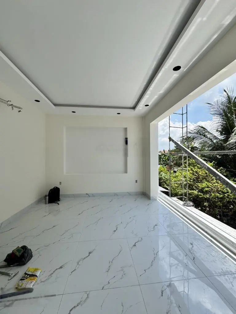 Nhà 4 tầng ngang 5.5m bề thế - 180m2 sàn - trung tâm quận 2 - giá 7.9 tỷ TL