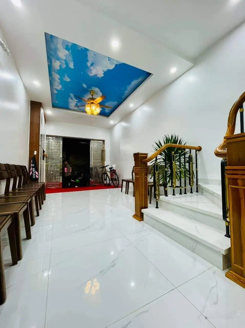 Bán Gấp nhà lưu Hữu phước 66m2 x 4 tầng mặt tiền 4,2m nhà dân xây xung quanh ngập tràn tiện ích