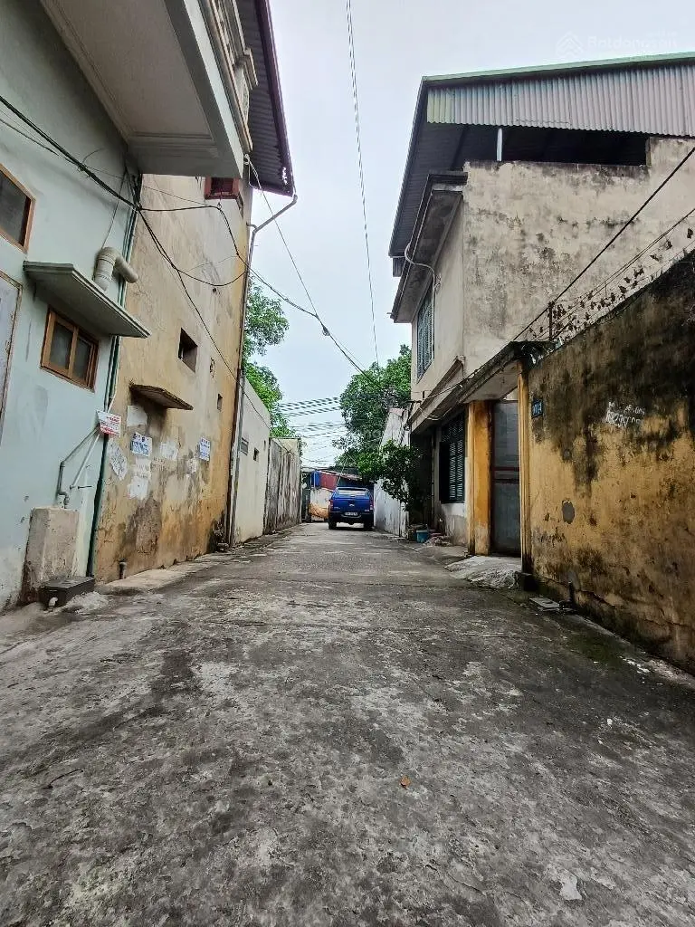 Bán nhà ngõ rộng, ô tô chạy vòng quanh, gần đường QL 1A, tại Thanh Trì, Hà Nội