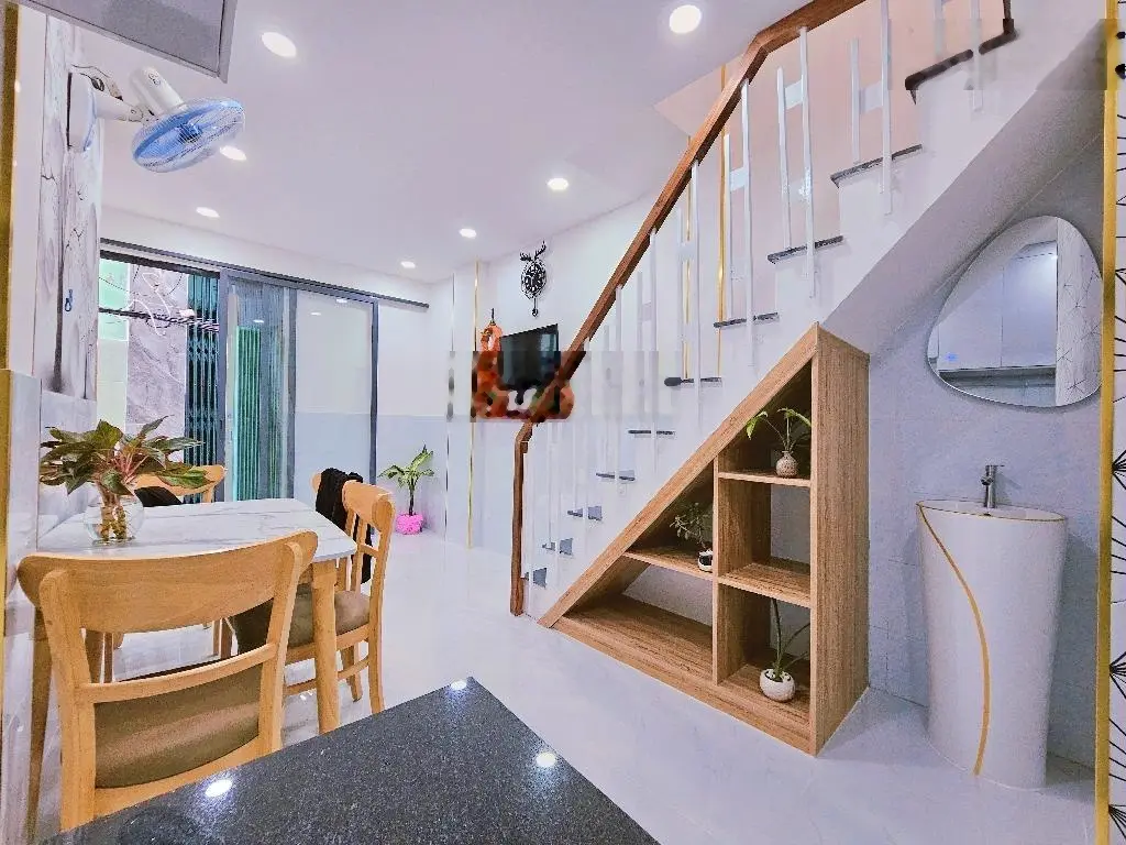 Chủ ngộp cần bán gấp siêu phẩm ngay trung tâm gò vấp - nhà mới vào ở ngay