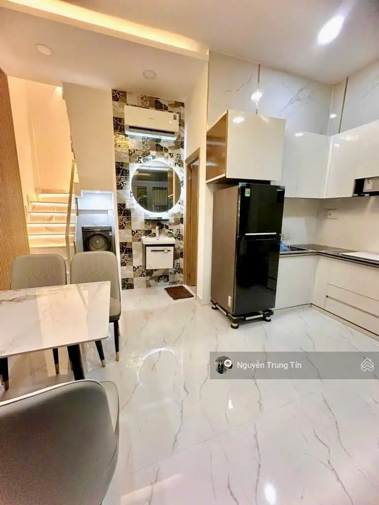 Siêu phẩm giá rẻ quận 3 - Nhỉnh 4 tỷ - Lê Văn Sỹ - 3 tầng - Tặng full nội thất