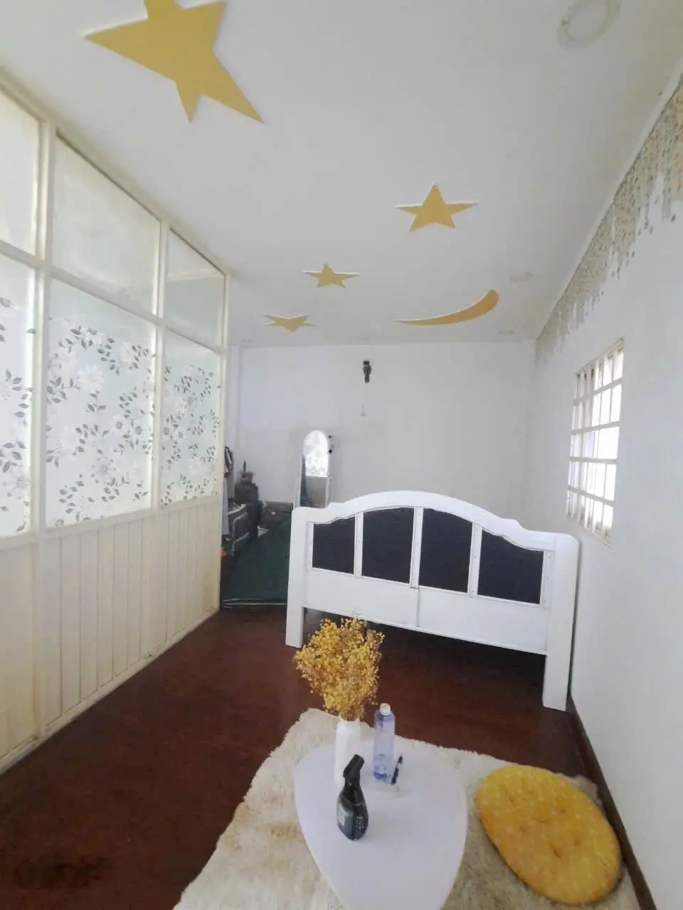 Kẹt bán gấp nhà đông hoà -dĩ an- 1 trệt 1 lầu-2pn- hẻm 5m- giá 2,95tỷ -lh 0975058869