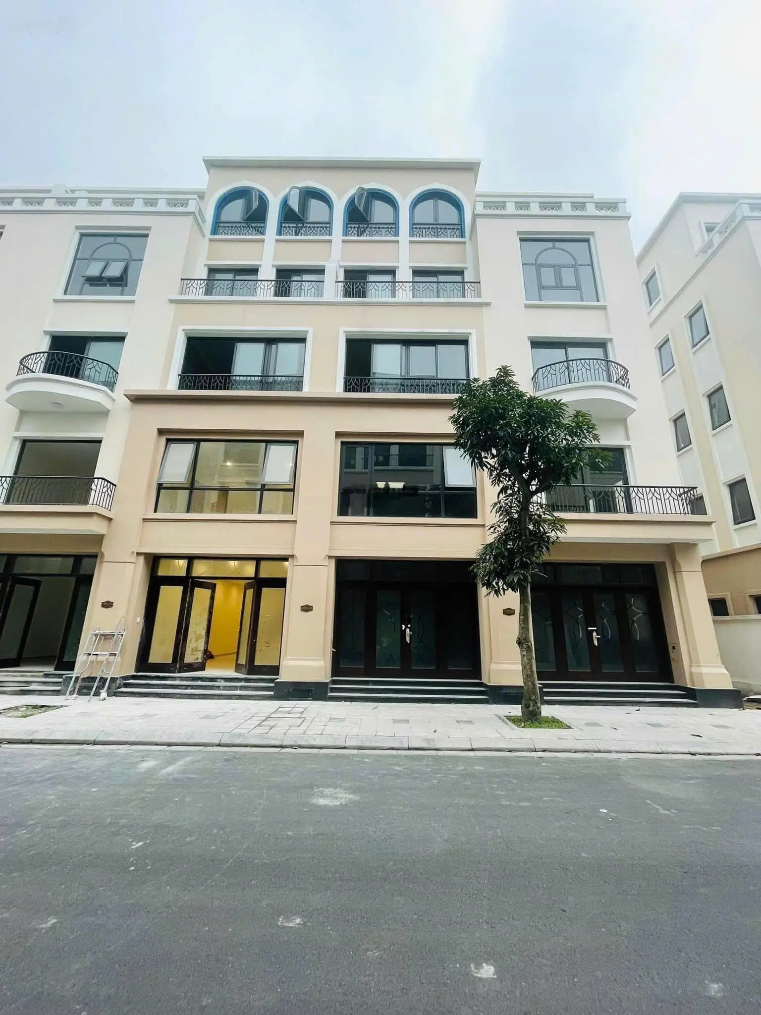 Bán liền kề cọ xanh 75m view chung cư vườn hoa vinhomes ocean park 2,văn giang, hưng yên , 10,8 tỷ